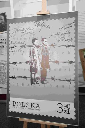 Prezentacja znaczka pocztowego pn. „Niemiecki obóz dla polskich dzieci w Łodzi (1942-1945)”