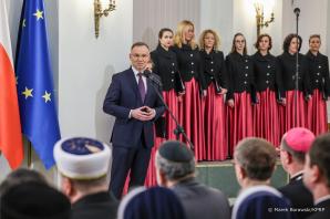 [VIDEO] W Pałacu Prezydenckim odbyło się coroczne spotkanie Prezydenta Andrzeja Dudy i Małżonki Agaty Kornhauser–Dudy z przedstawicielami kościołów i związków wyznaniowych obecnych w Polsce 