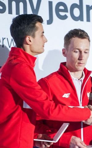 Premier Mateusz Morawiecki do olimpijczyków wylatujących do Korei Południowej: Wierzę, że na dacie z siebie wszystko, bo Polska jest tego warta