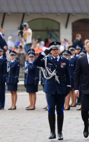 [VIDEO] Prezydent RP na obchodach Święta Policji